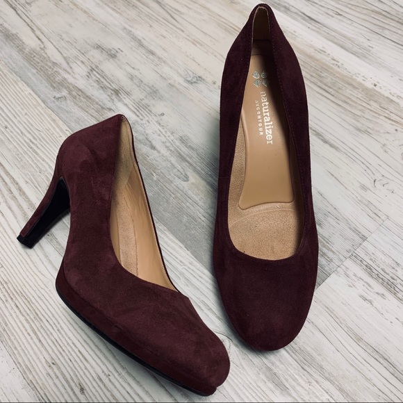 naturalizer suede shoes